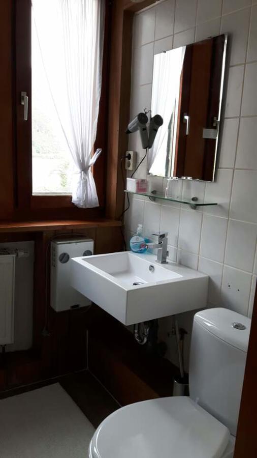 באכאראך Hotel Kranenturm מראה חיצוני תמונה